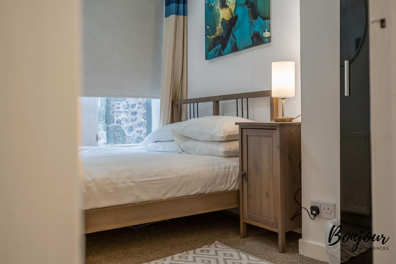 Cosy Grassmarket 2Br-1Ba - Newly Decorated! By Bonjour Residences Edinburgh Exterior foto