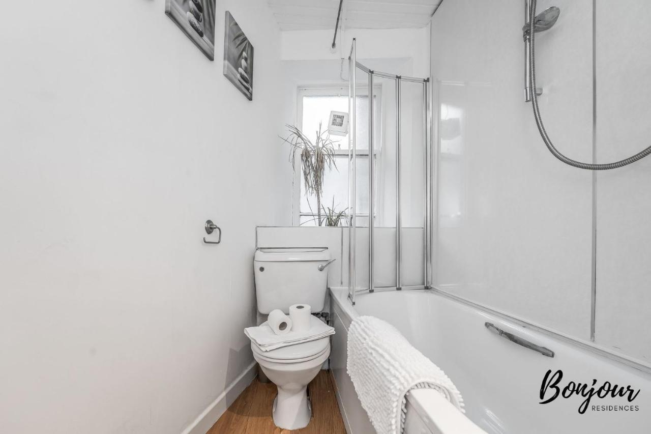 Cosy Grassmarket 2Br-1Ba - Newly Decorated! By Bonjour Residences Edinburgh Exterior foto